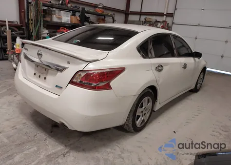 2013 Nissan Altima 2.5 S from USA, damaged, VIN 1N4AL3AP2DC223952